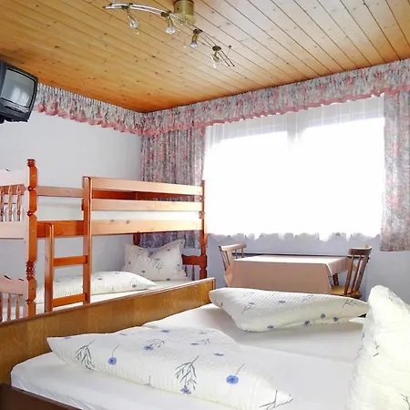 Апартаменти In Zillertal Near Spieljochbahn *