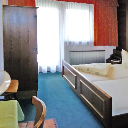 In Zillertal Near Spieljochbahn * Фюген