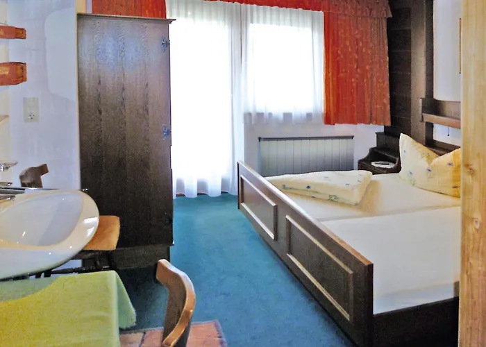 In Zillertal Near Spieljochbahn * Фюген